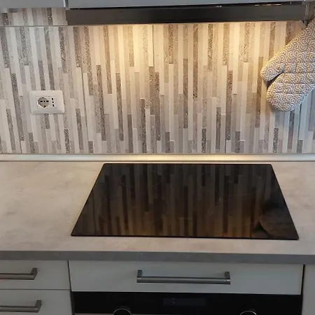 Apartment Duomo Lucania M3 - Barney's Milan